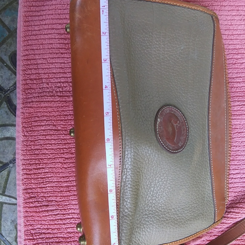 Dooney & Bourke leather handbag